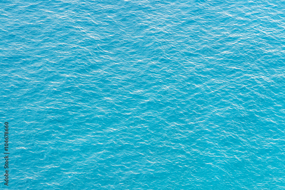Obraz premium Background shot of clear sea water surface