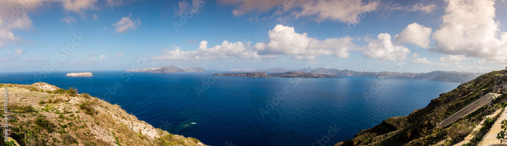 Panorama de La Caldera à Santorin, Les Cyclades en Grèce