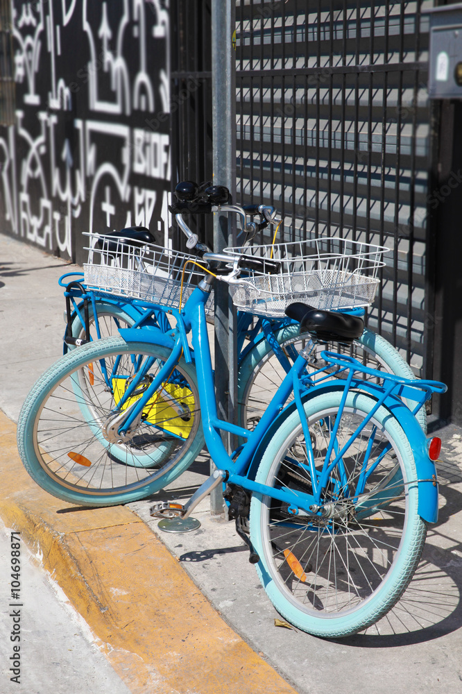 blue bicycle 