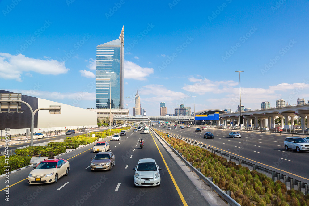 Obraz premium Modern highway in Dubai