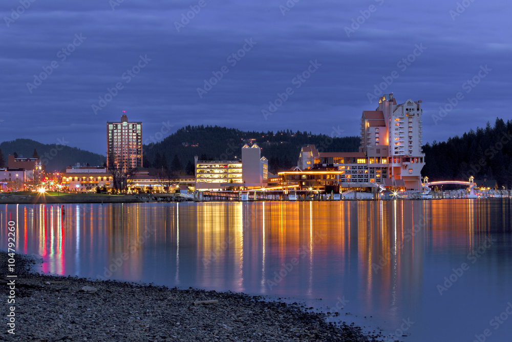 Fototapeta premium Downtown Coeur d'Alene, Idaho in evening.