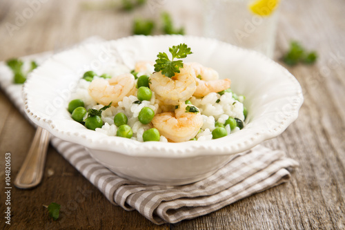 Risotto with pea and shrimps