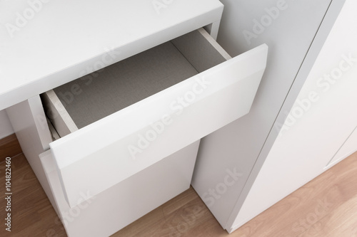 Modern Drawer