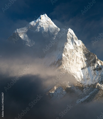 mount Ama Dablam - way to Everest base camp