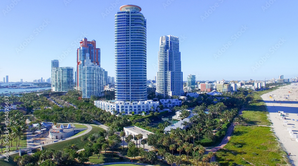 Obraz premium South Pointe Park in Miami Beach, aerial view