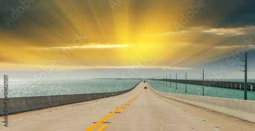 Canvas Print Interstate to the Keys, Florida. Road across the ocean