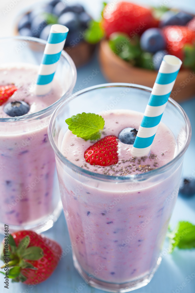 healthy strawberry blueberry smoothie with chia seed healthy strawberry blueberry smoothie with chia seed