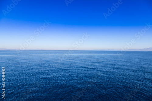 Blue sea and sky horizon background, day shot © viperagp