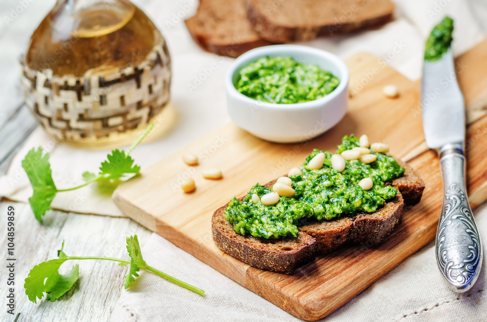 vegan cilantro pine nuts pesto vegan cilantro pine nuts pesto