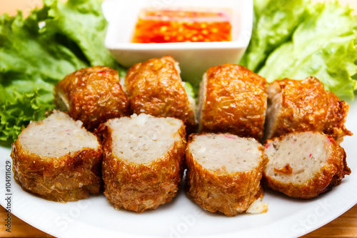 Deep fried prawn meat rolls.