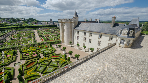 Quadro su tela VILLANDRY, FRANCE - CIRCA AUGUST 2015: Chateau de Villandry is a castle-palace located in Villandry, in department of Indre-et-Loire, France