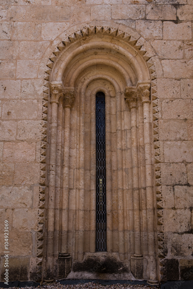 Fototapeta premium Ventana de la Iglesia de San Miguel en Brihuega, Guadalajara