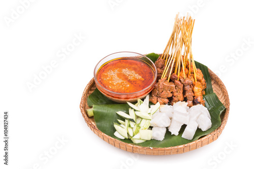 Canvas Print Freshly barbecue chicken and beef satay with gravy, rice, cucumber and onion ser