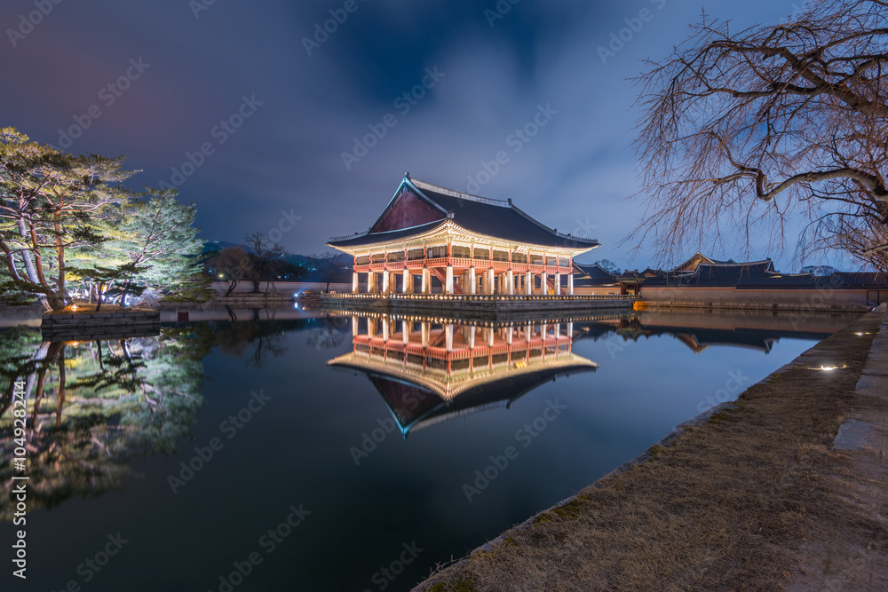 Reflection of Gyeongbokgung palace at night in Seoul, South Kore Reflection of Gyeongbokgung palace at night in Seoul, South Kore