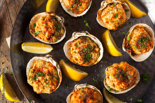 Homemade Baked Clams with Lemon