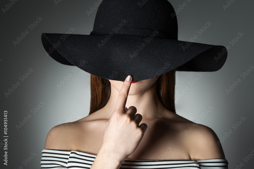 femininity in accessories and look femininity in accessories and look