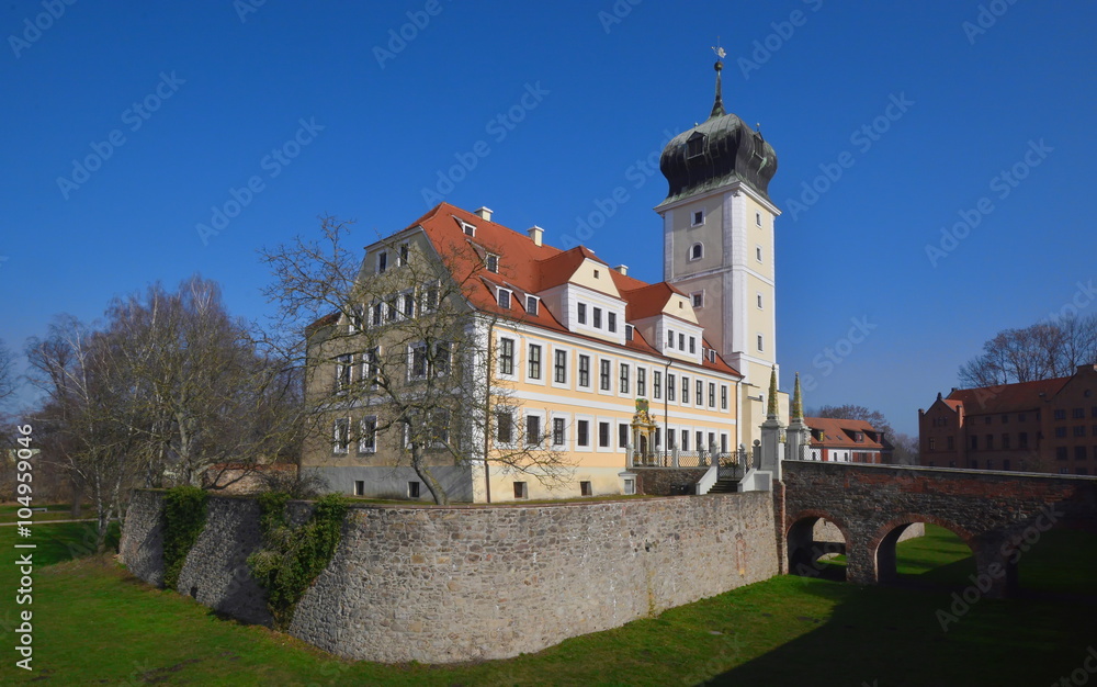 Schloss Delitzsch am Beginn des Frühlings