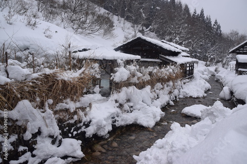 雪景色の乳頭温泉郷 / Nyuto Onsen in Snow photo