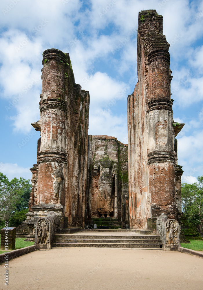 Ancient City of Polonnaruwa, photo of a Buddha statue at Lankatilaka Gedige