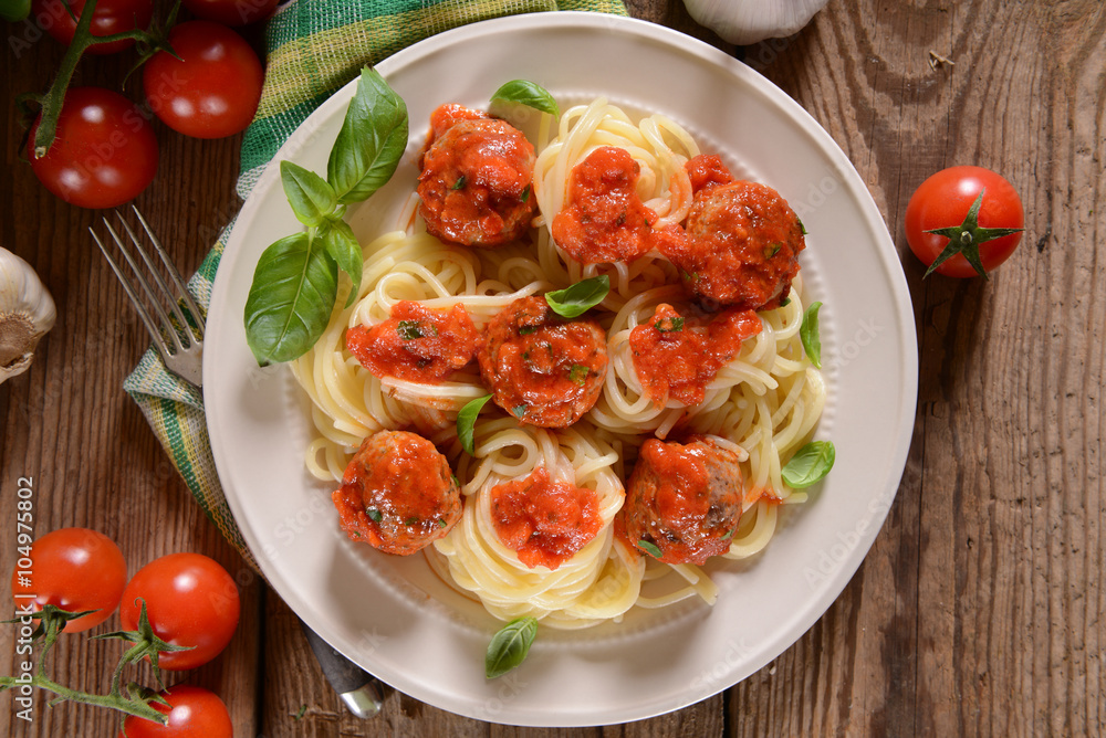 Spaghetti pasta with meat balls and tomato suace Spaghetti pasta with meat balls and tomato suace