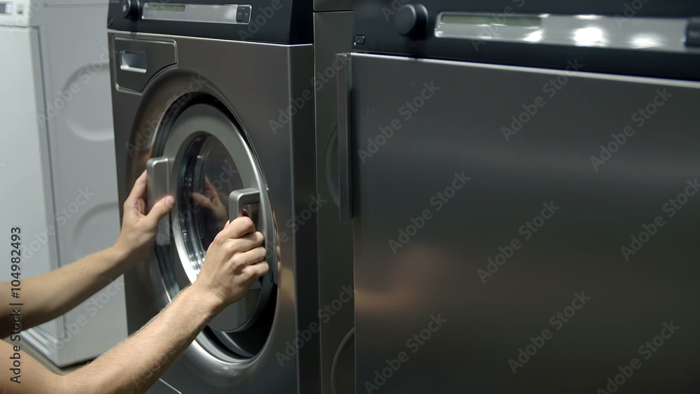 Trying to open a washing machine Trying to open a washing machine