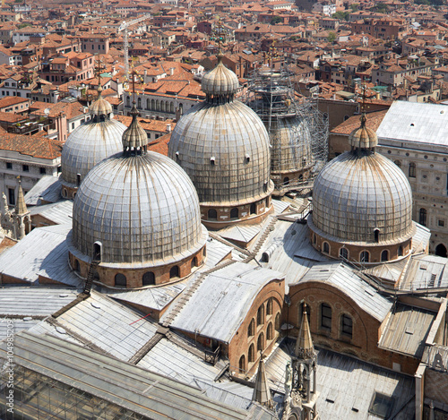 Купола Собора Святого Марка в Венеции
