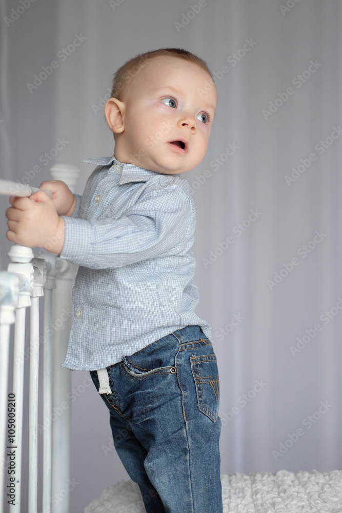 Naklejka premium Little boy 8 months