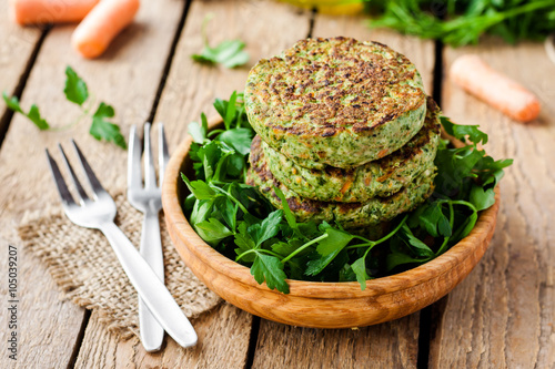 veggie burger with spinach and vegetables photo