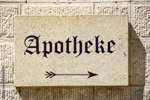 Schild 88_Apotheke photo