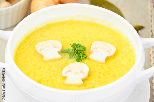 Puree Cream Soup of Zucchini with Mushrooms