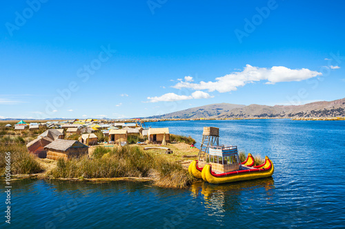 Fototapeta Naklejka Na Ścianę i Meble -  Titicaca Lake