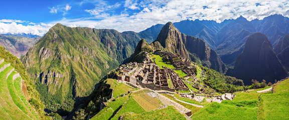 Fototapete Südamerika Machu Picchu in den Anden  © saiko3p