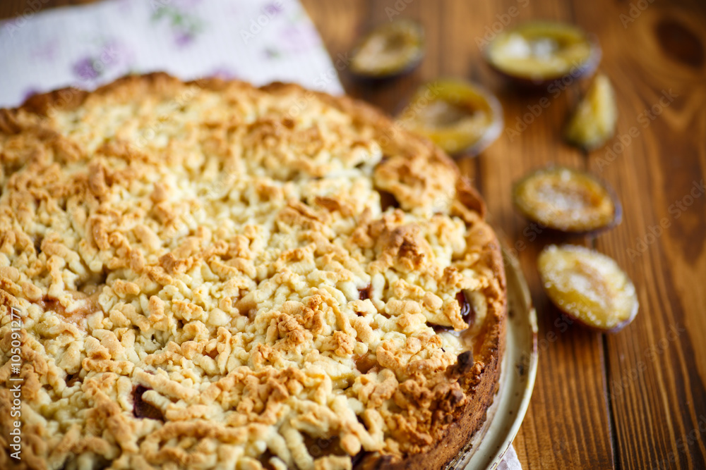 Grated pie with fruit Grated pie with fruit