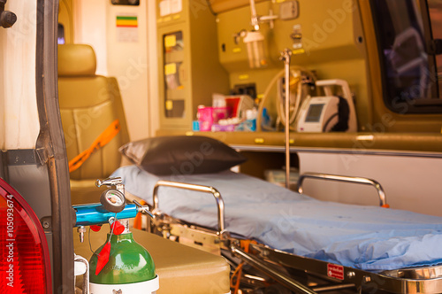 oxygen tank in ambulance use for patient hypoxia