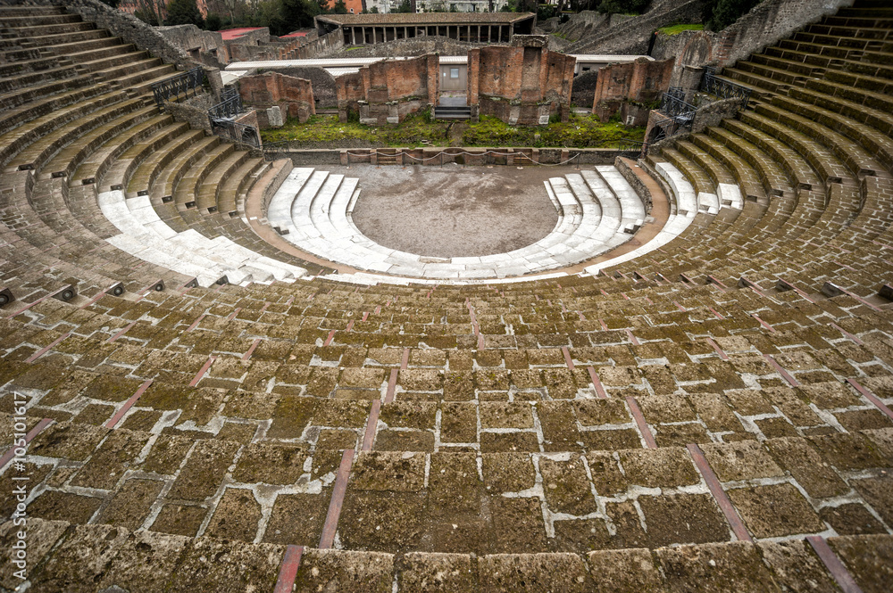 Pompeii the great theater
