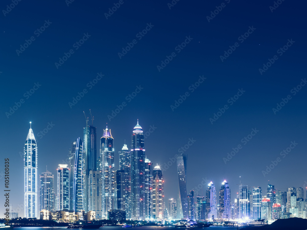 Obraz premium Dubai marina at night