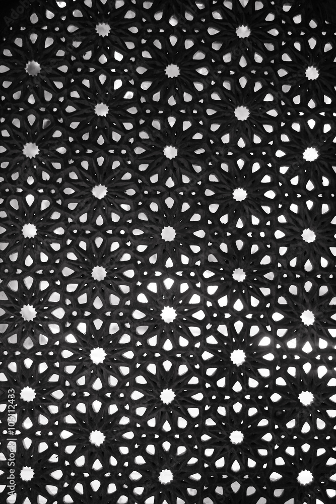 Intricate pattern on the walls of Paigah tombs Intricate pattern on the walls of Paigah tombs