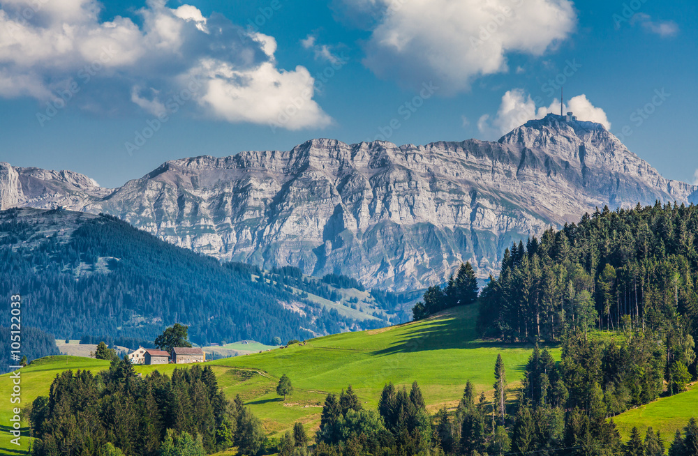 Fototapeta premium Idyllic landscape in the Alps, Appenzellerland, Switzerland