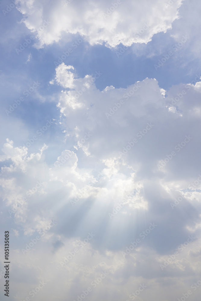 夏雲と神々しい光 夏雲と神々しい光