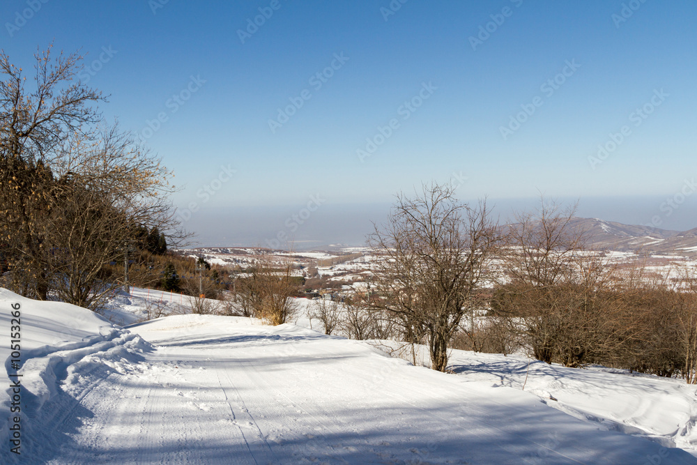 Fototapeta premium ski trail in the mountains