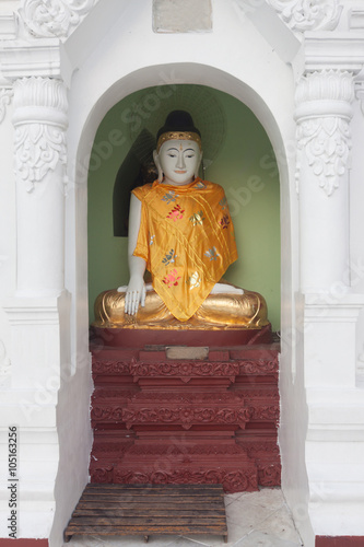 Buddha at Shwedagon pagoda