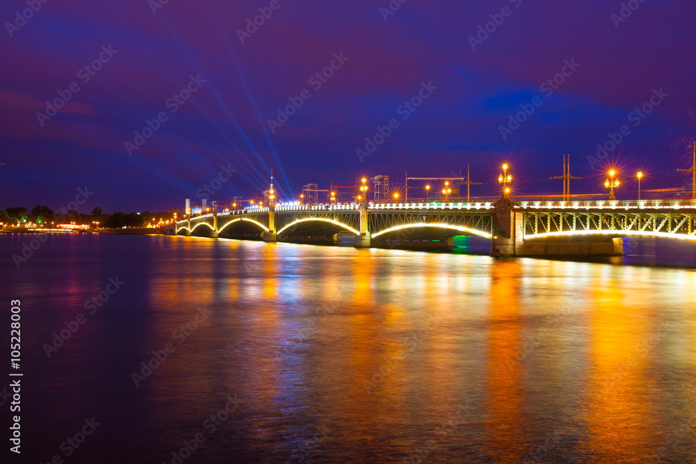 Saint Petersburg. night  drawbridge
