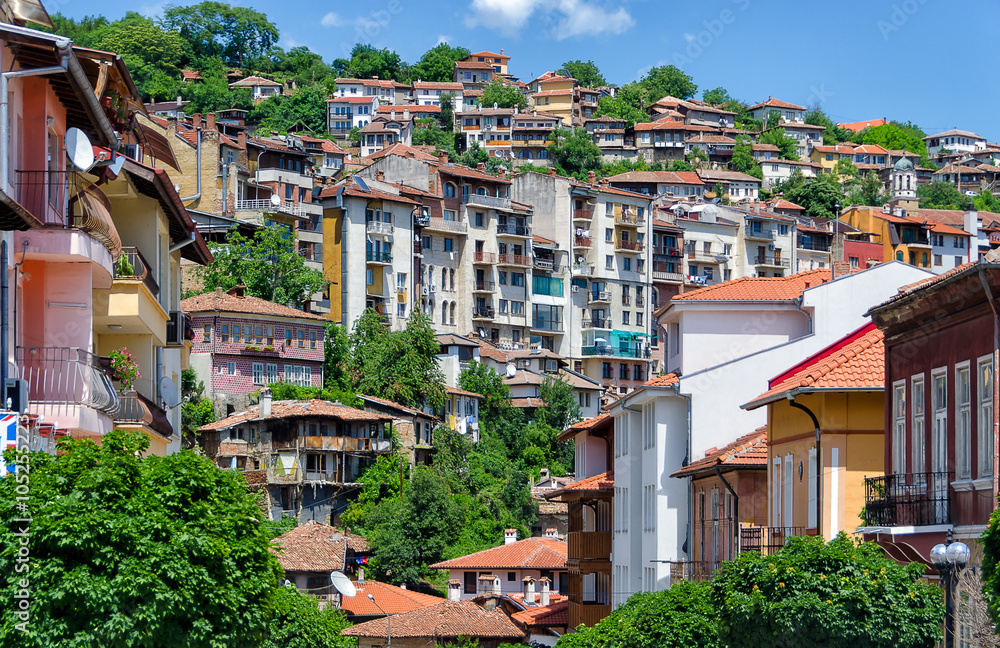 Fototapeta premium Houses in Veliko Tarnovo