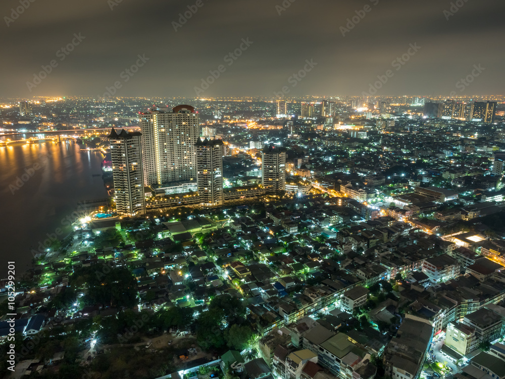 Fototapeta premium Cityscape of night light view of Bangkok