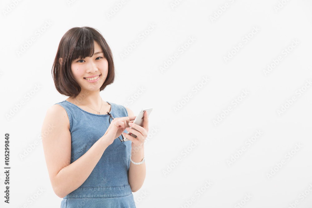 スマートフォンの女性