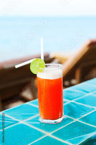 Mai Thai Cocktail at the pool