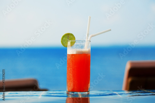 Mai Thai Cocktail at the pool