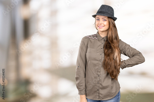 Portrait of charming girl in black hat © fotofabrika