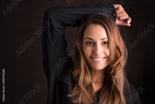 Φωτογραφία Portrait hübsche lachende junge Frau