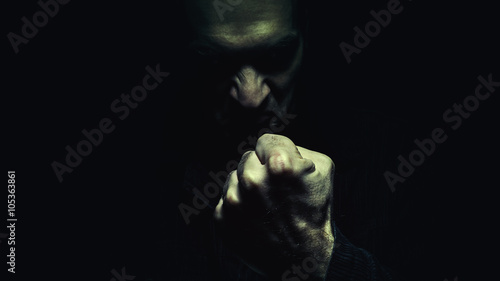 Fotografia Evil Man With the Fist